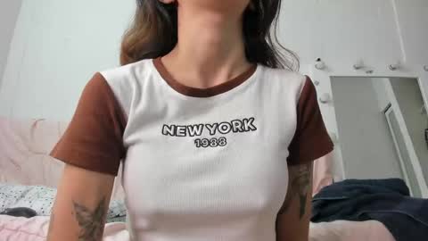 Mariah Black  online show from May 18, 2026, 12:00 pm