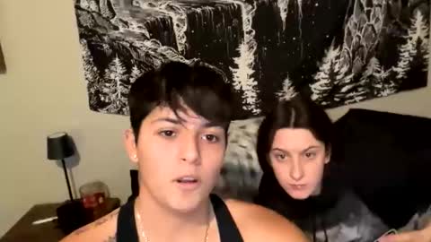 skinnyangel21 online show from December 16, 2025, 4:28 am