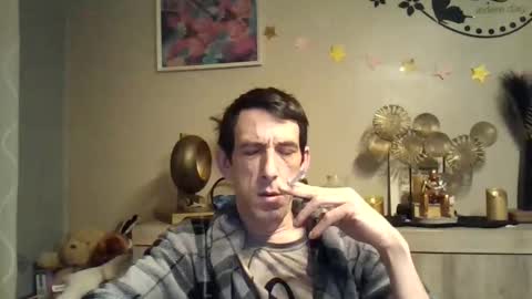 SkinnyBigCock2 online show from March 2, 2025, 5:44 am