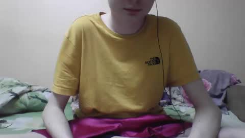 Snapshot of skinnycuteman chatting on January 21, 2025, 10:30 pm skinnycuteb0y online show from January 21, 2025, 10:30 pm