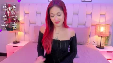 Snapshot of skinnyfoxyy chatting on March 25, 2026, 8:26 pm Foxy online show from March 25, 2026, 8:26 pm