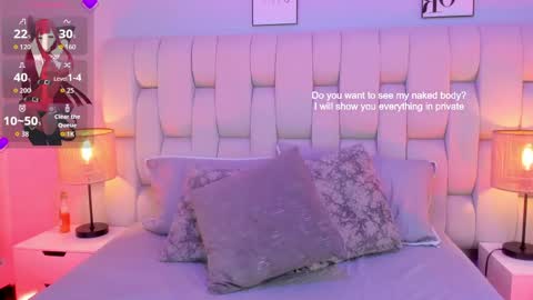 Foxy online show from April 28, 2026, 8:25 pm