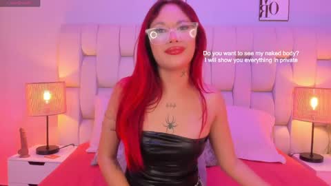 Foxy online show from May 6, 2026, 8:25 pm