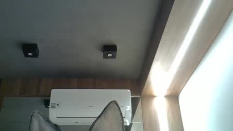 skinnykittencam online show from September 20, 2025, 2:34 am