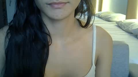 skinnykittencam online show from October 30, 2025, 8:20 pm