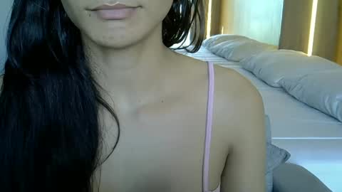 skinnykittencam online show from November 1, 2025, 11:56 am