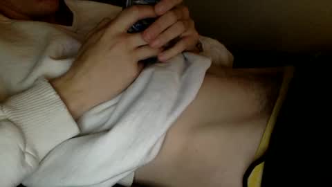 Snapshot of skinnypole6 chatting on December 14, 2024, 10:39 pm skinnypole6 online show from December 14, 2024, 10:39 pm