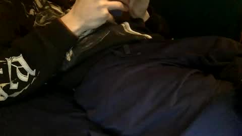 Snapshot of skinnypole6 chatting on March 7, 2026, 4:48 pm skinnypole6 online show from March 7, 2026, 4:48 pm