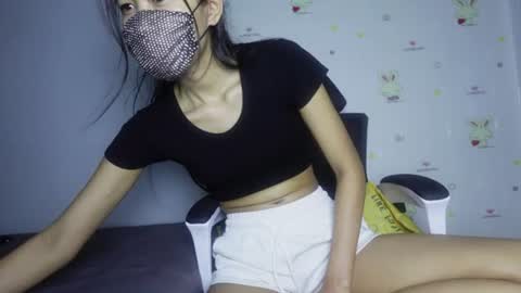 Snapshot of skinnythai4u chatting on June 12, 2026, 12:15 pm skinnythai4u online show from June 12, 2026, 12:15 pm