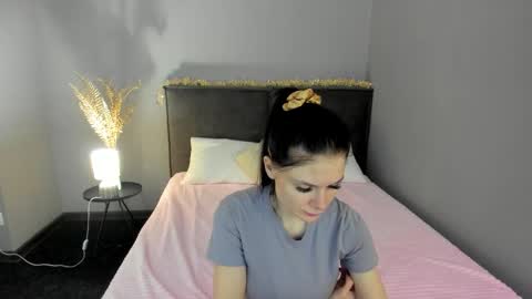 Snapshot of skinyjoy chatting on February 7, 2026, 1:53 am Joys online show from February 7, 2026, 1:53 am