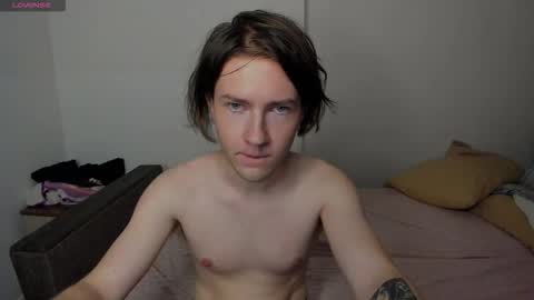 Andrew online show from November 24, 2025, 11:15 pm