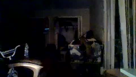 skuirt420 online show from April 1, 2026, 4:24 am