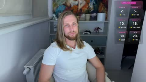 sky_guy25 online show from July 11, 2026, 8:33 pm
