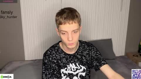 Snapshot of sky_hunter chatting on November 19, 2025, 4:18 pm sky_hunter online show from November 19, 2025, 4:18 pm