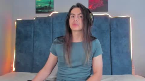 Santiago online show from October 21, 2025, 10:21 pm