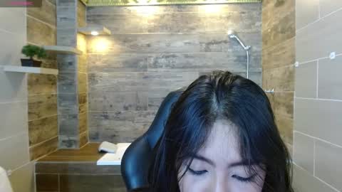 Snapshot of sky_winter chatting on February 25, 2026, 4:38 pm S O F I online show from February 25, 2026, 4:38 pm