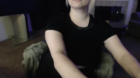 SKYLE   online show from January 17, 2025, 6:57 am