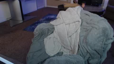 SKYLE   online show from January 23, 2025, 1:19 am