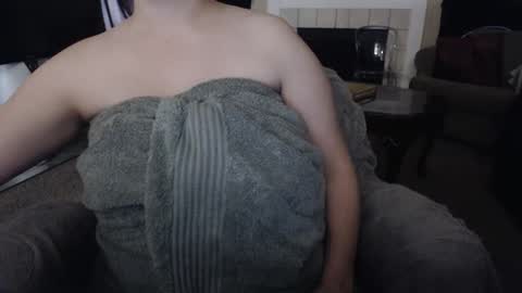 SKYLE   online show from September 29, 2025, 6:24 pm