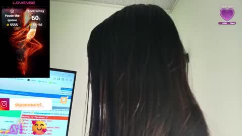 skye moore online show from November 12, 2025, 9:36 pm