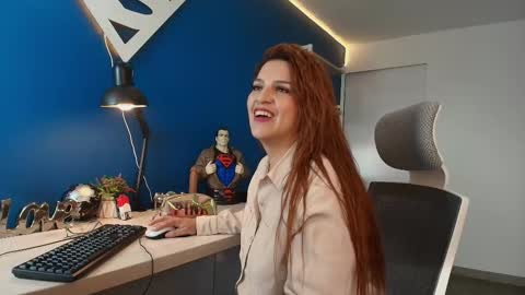 skylar__desire online show from October 30, 2025, 11:44 am