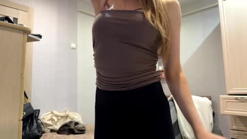 Aurora online show from April 1, 2026, 1:41 pm