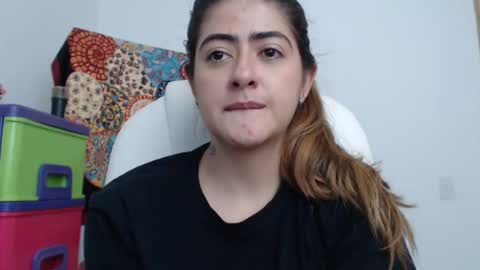 Snapshot of skyler1195 chatting on December 23, 2024, 5:32 pm Skyler online show from December 23, 2024, 5:32 pm