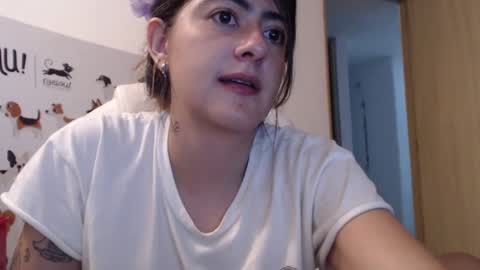 Snapshot of skyler1195 chatting on January 17, 2025, 11:29 pm Skyler online show from January 17, 2025, 11:29 pm