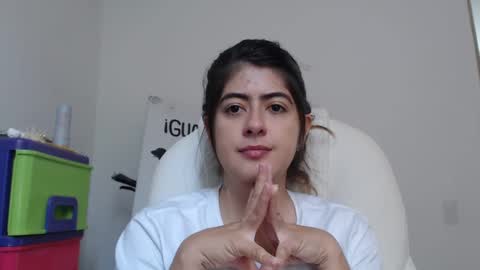 Snapshot of skyler1195 chatting on February 6, 2025, 5:30 pm Skyler online show from February 6, 2025, 5:30 pm