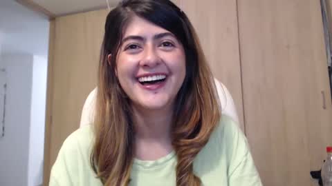 Snapshot of skyler1195 chatting on February 14, 2025, 5:09 am Skyler online show from February 14, 2025, 5:09 am