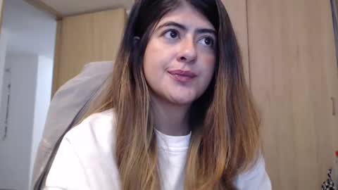 Snapshot of skyler1195 chatting on February 18, 2025, 4:58 am Skyler online show from February 18, 2025, 4:58 am