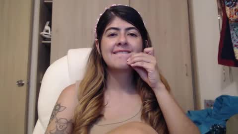 Snapshot of skyler1195 chatting on March 2, 2025, 2:51 am Skyler online show from March 2, 2025, 2:51 am