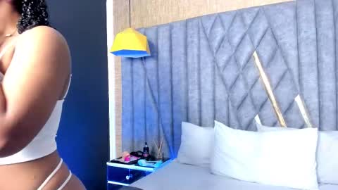 skylerbloom online show from January 10, 2026, 2:46 am