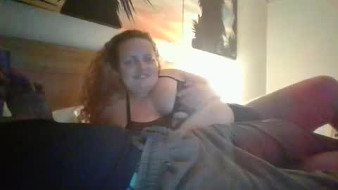 Snapshot of skylerbluestar chatting on December 3, 2025, 10:46 am skylerbluestar online show from December 3, 2025, 10:46 am