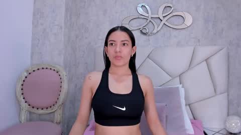 Skyler online show from September 9, 2025, 7:57 pm