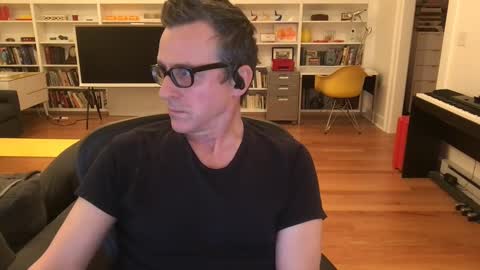 Snapshot of skyline3371 chatting on January 9, 2025, 7:10 am Skyline3371 online show from January 9, 2025, 7:10 am