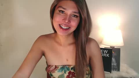 Snapshot of skyllerkent chatting on March 3, 2025, 1:21 am Sky online show from March 3, 2025, 1:21 am