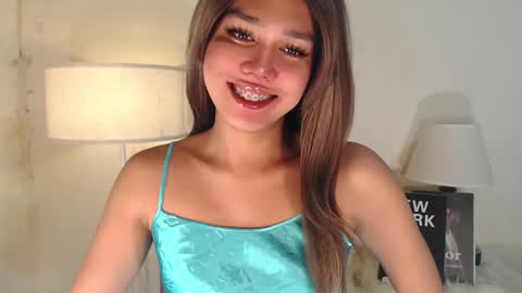 Snapshot of skyllerkent chatting on March 4, 2025, 11:11 pm Sky online show from March 4, 2025, 11:11 pm