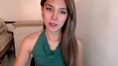 Snapshot of skyllerkent chatting on October 29, 2025, 2:14 am Sky online show from October 29, 2025, 2:14 am