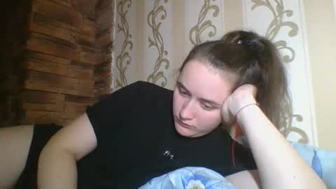 skyressie333 online show from November 22, 2025, 7:24 pm