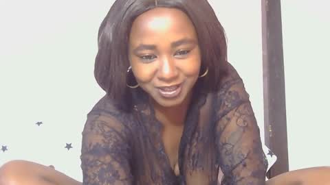 Snapshot of skyy_brown chatting on February 19, 2025, 3:28 am Bella online show from February 19, 2025, 3:28 am