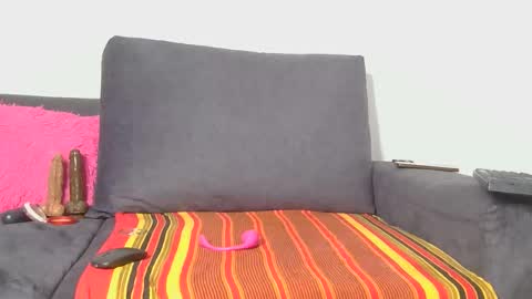 Snapshot of skyy_brown chatting on October 13, 2025, 1:05 am Bella online show from October 13, 2025, 1:05 am