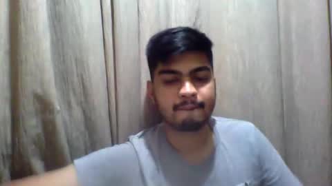 Add me on hangout sjcool1998 online show from September 29, 2025, 6:13 pm