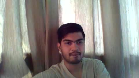 Add me on hangout sjcool1998 online show from November 30, 2025, 7:45 am