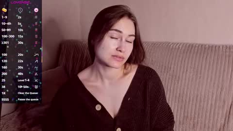 Alice online show from October 19, 2025, 8:26 am