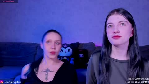 Snapshot of sleepingduo chatting on May 30, 2026, 6:16 pm Hi We are Iva and Angela Nice to meet u 3 online show from May 30, 2026, 6:16 pm