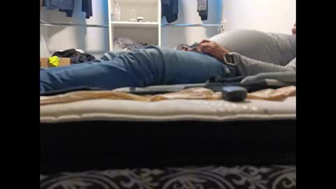 sleepwithyou online show from March 6, 2025, 8:41 am