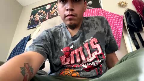 Snapshot of slickbadboy chatting on January 4, 2025, 7:23 pm slickbadboy online show from January 4, 2025, 7:23 pm