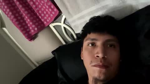 Snapshot of slickbadboy chatting on January 24, 2025, 10:19 pm slickbadboy online show from January 24, 2025, 10:19 pm