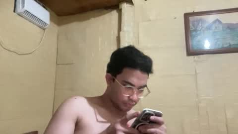 slickcharmer_xxx online show from January 16, 2026, 4:38 am